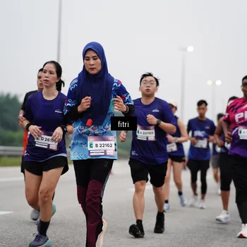 Runner Photo 7467935