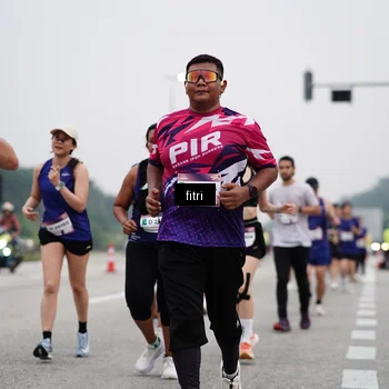 Runner Photo 7467945