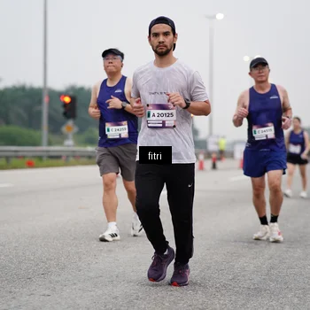Runner Photo 7467982