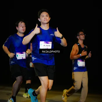 Runner Photo 7468002