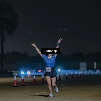 Runner Photo 7468010