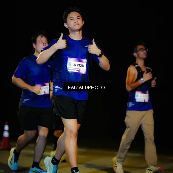 Runner Photo 7468013