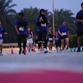 Runner Photo 7468020