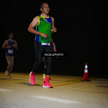 Runner Photo 7468023