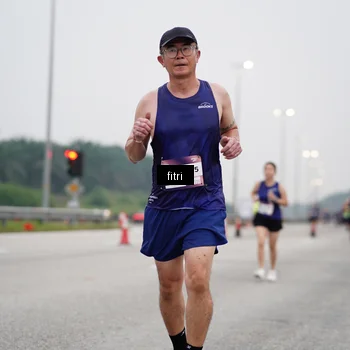 Runner Photo 7468042