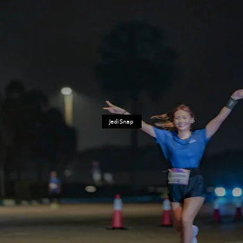 Runner Photo 7468065