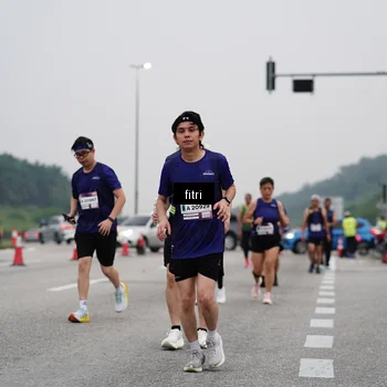 Runner Photo 7468078