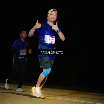 Runner Photo 7468086