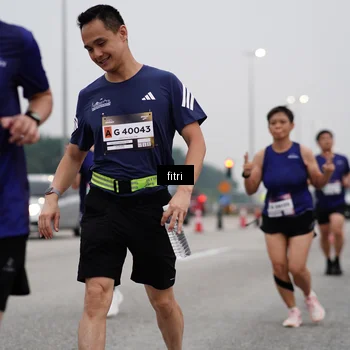 Runner Photo 7468095