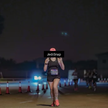 Runner Photo 7468098