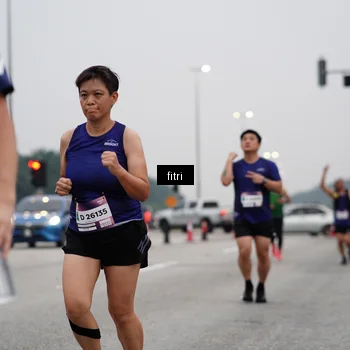 Runner Photo 7468109