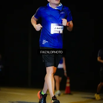 Runner Photo 7468130