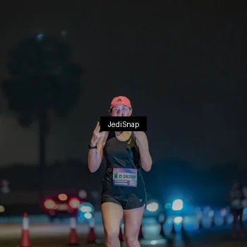 Runner Photo 7468132