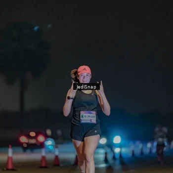 Runner Photo 7468137