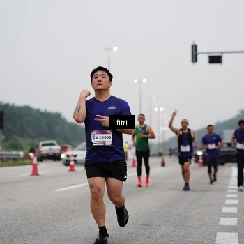 Runner Photo 7468142
