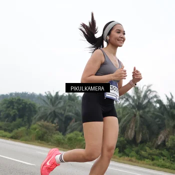 Runner Photo 7468159