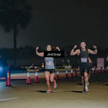 Runner Photo 7468163