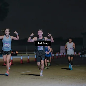 Runner Photo 7468180