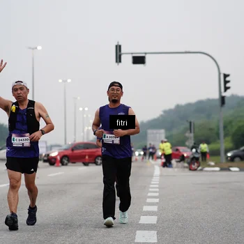 Runner Photo 7468183