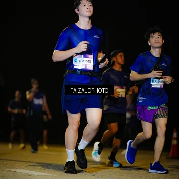 Runner Photo 7468191