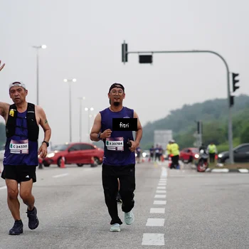 Runner Photo 7468196