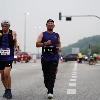 Runner Photo 7468197