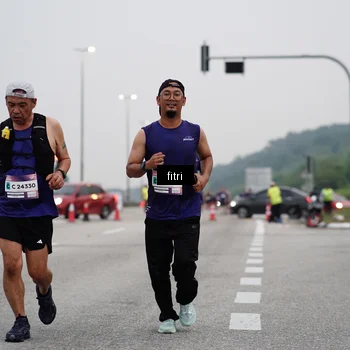 Runner Photo 7468198