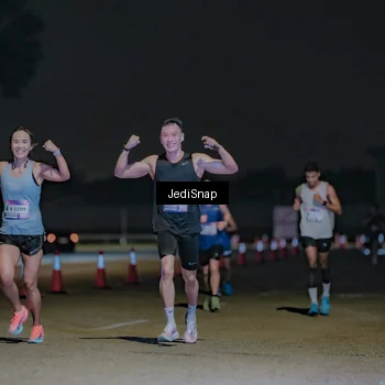 Runner Photo 7468199