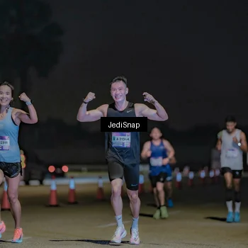 Runner Photo 7468202