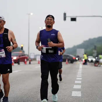 Runner Photo 7468211