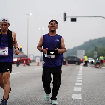Runner Photo 7468214