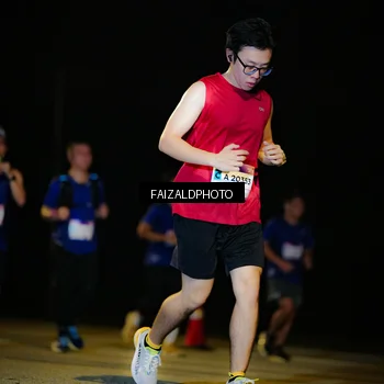 Runner Photo 7468223