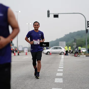 Runner Photo 7468236