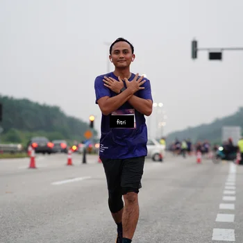 Runner Photo 7468251