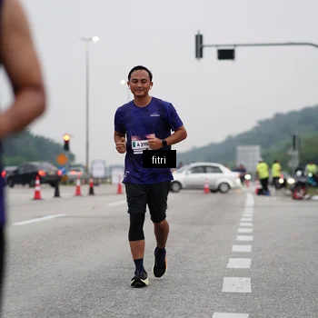 Runner Photo 7468258