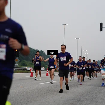 Runner Photo 7468280
