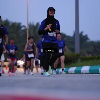 Runner Photo 7468313