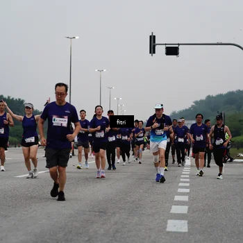 Runner Photo 7468315