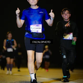 Runner Photo 7468323