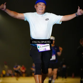 Runner Photo 7468344