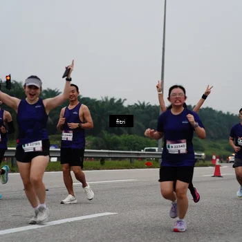 Runner Photo 7468353