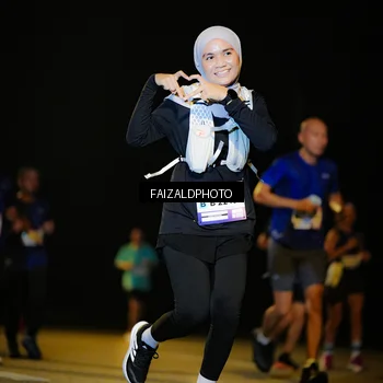 Runner Photo 7468375
