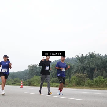 Runner Photo 7468378