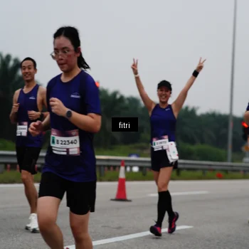 Runner Photo 7468379