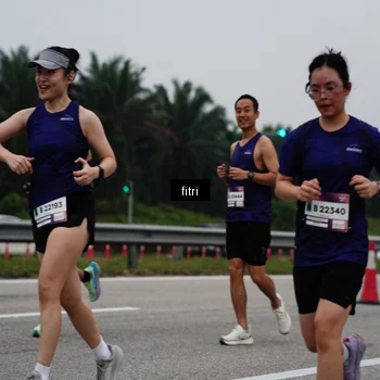Runner Photo 7468383