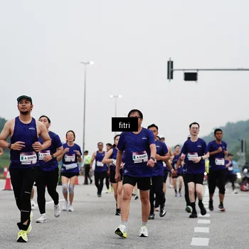 Runner Photo 7468392