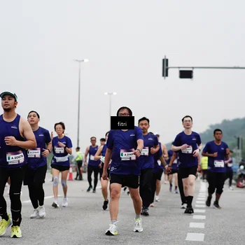 Runner Photo 7468393