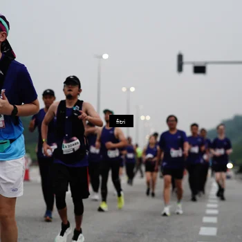 Runner Photo 7468395