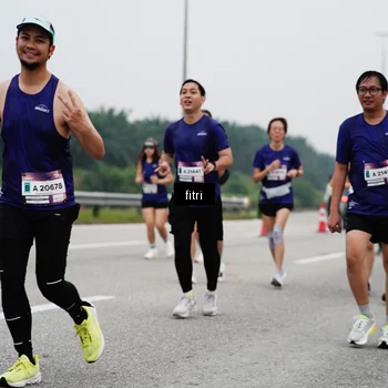 Runner Photo 7468419