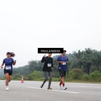 Runner Photo 7468426